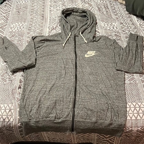Nike Tops - Nike Women’s Full Zip Hooded Sweatshirt